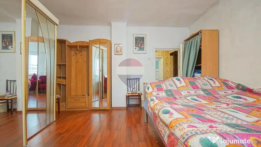 Casă cu 3 camere cu Teren 104 Mp în Central