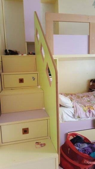 Apartament cu 4 camere decomandat în Bună Ziua