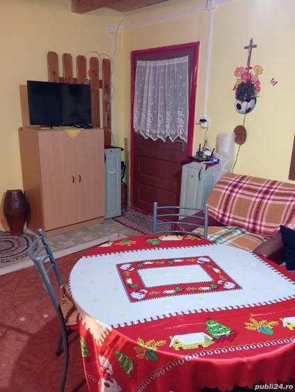 Casă cu 2 camere cu Teren 250 Mp în Ozun
