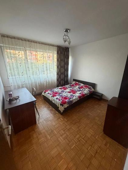 Apartament cu 2 camere decomandat în Eroii Revoluției