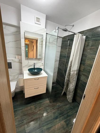 Apartament cu 2 camere decomandat în Doamna Ghica