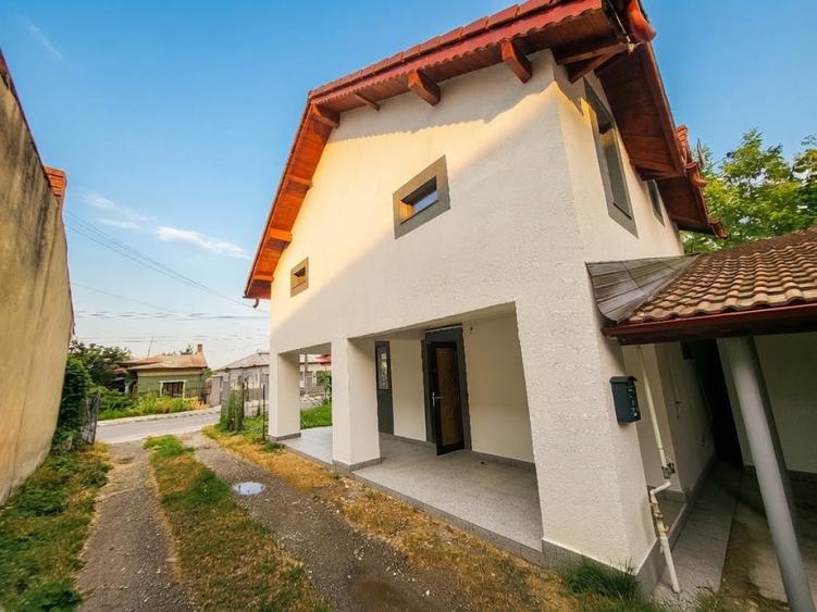 Casă individuală cu 4 camere cu Canalizare în Bolintin-Vale