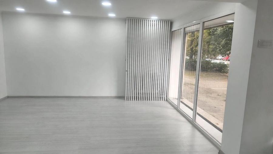 Spațiu comercial, de 58 mp, în Exterior Vest