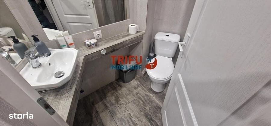 Apartament cu 4 camere decomandat în Central