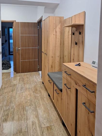 Apartament cu 2 camere decomandat, mobilat în Rulmentul