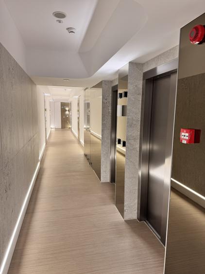 Apartament cu 3 camere decomandat în Băneasa