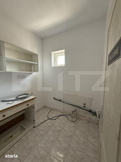 Casă cu 6 camere cu Teren 539 Mp în Central