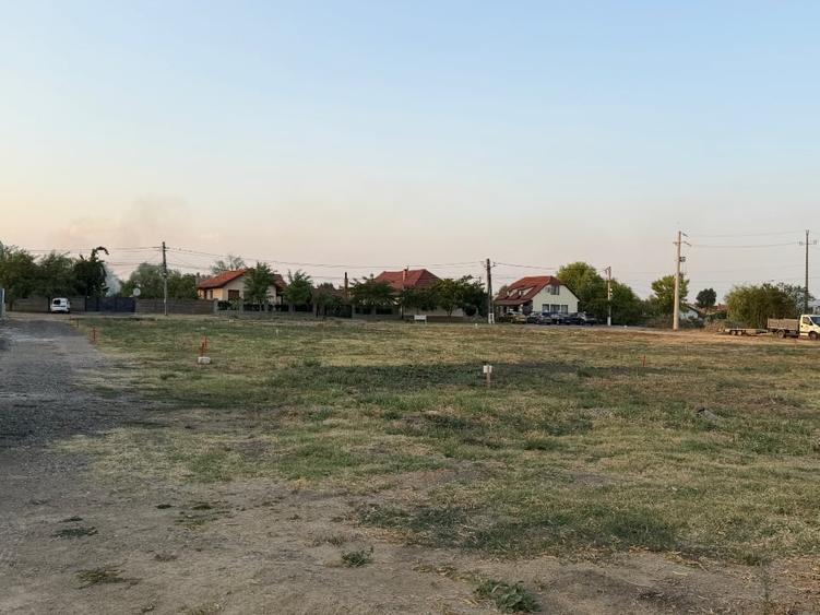 Teren Construcții intravilan de 528 mp, în Săcălaz