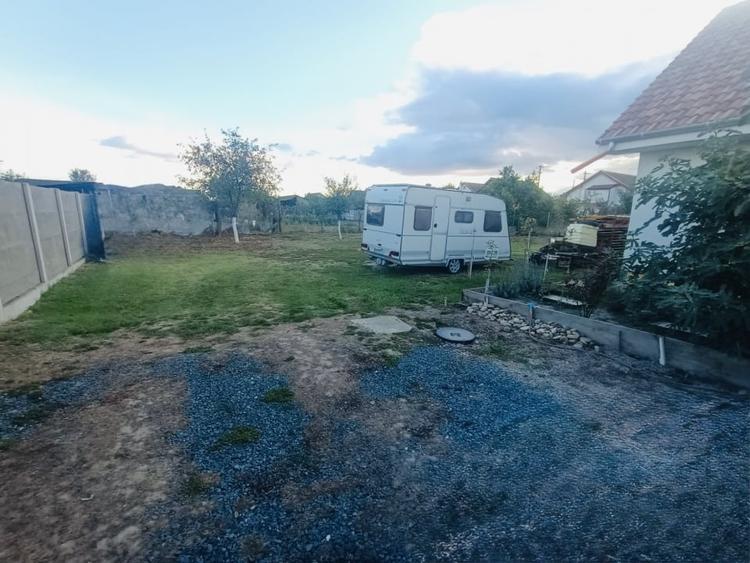 Teren Construcții intravilan de 450 mp, în Sânmihaiu Român