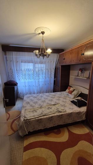 Apartament cu 2 camere decomandat în Inel I