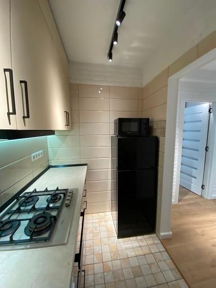 Apartament cu 2 camere decomandat, mobilat în Cișmigiu