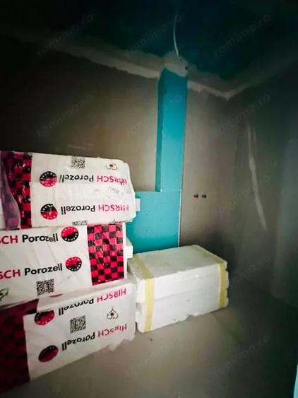 Casă cu 4 camere cu Teren 420 Mp în Bucovăț (Remetea Mare)