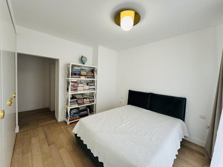 Apartament cu 3 camere decomandat, mobilat în Tineretului