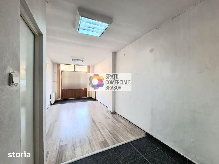 Spațiu comercial, de 27 mp, în Tractorul