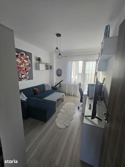 Apartament cu 4 camere în Burdea