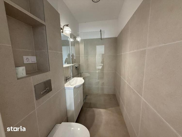 Apartament cu 3 camere în Cetate
