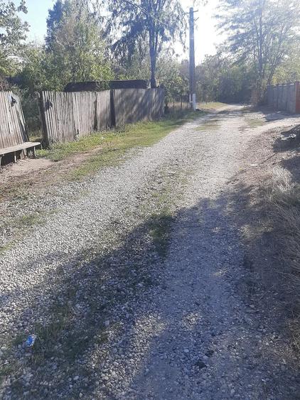 Teren de 780 mp, în Văleni
