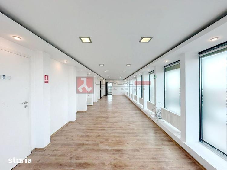 Spațiu comercial, de 170 mp, în Centrul Civic