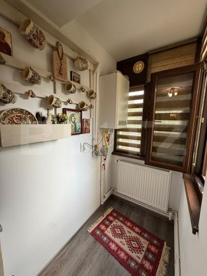 Apartament cu 2 camere decomandat, mobilat în Central
