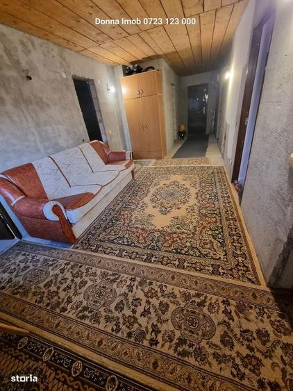 Casă cu 4 camere în Lipănescu