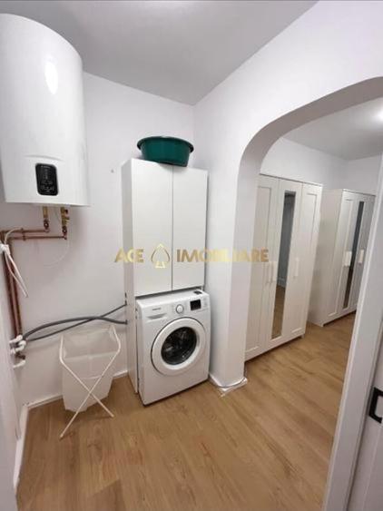 Apartament cu 3 camere semidecomandat, mobilat în Titan