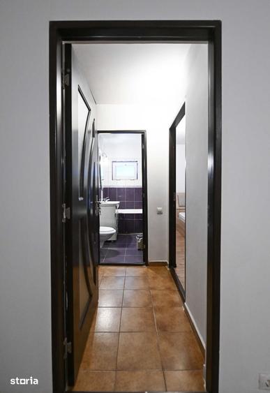 Apartament cu 2 camere semidecomandat în Rovine