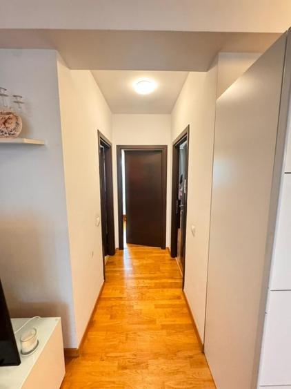 Apartament cu 3 camere decomandat, mobilat în Pipera