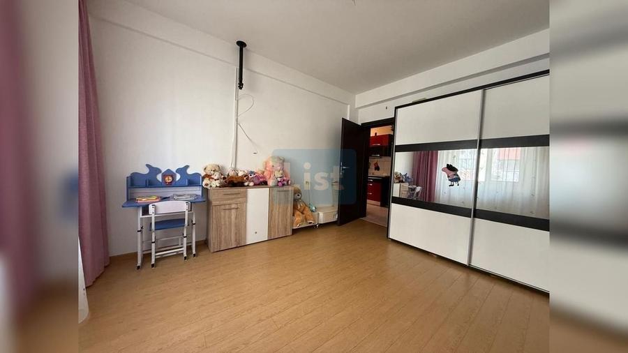 Apartament cu 2 camere decomandat, mobilat în Chiajna