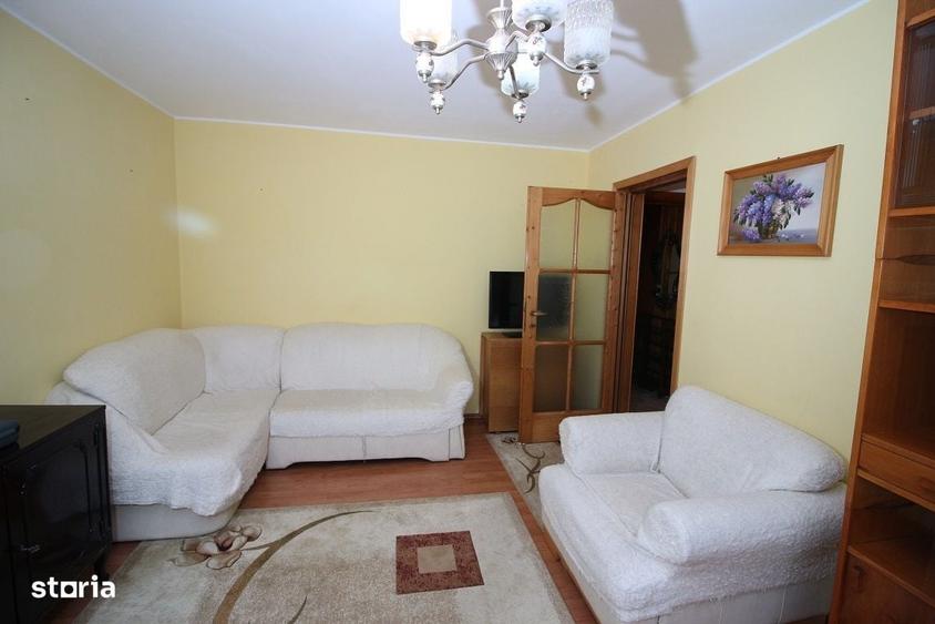 Apartament cu 3 camere decomandat în Alecu Russo