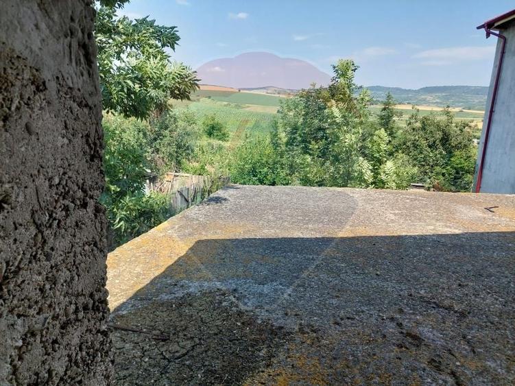 Casă individuală cu 4 camere cu Teren 1318 Mp în Tisa-Silvestri