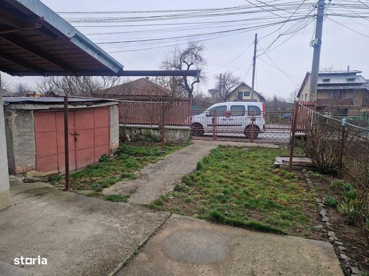 Casă cu 4 camere cu Teren 140 Mp în Blejoi