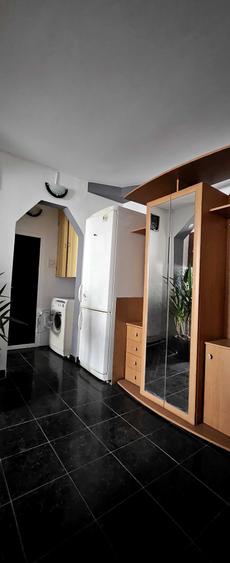 Apartament cu 2 camere decomandat în Sud