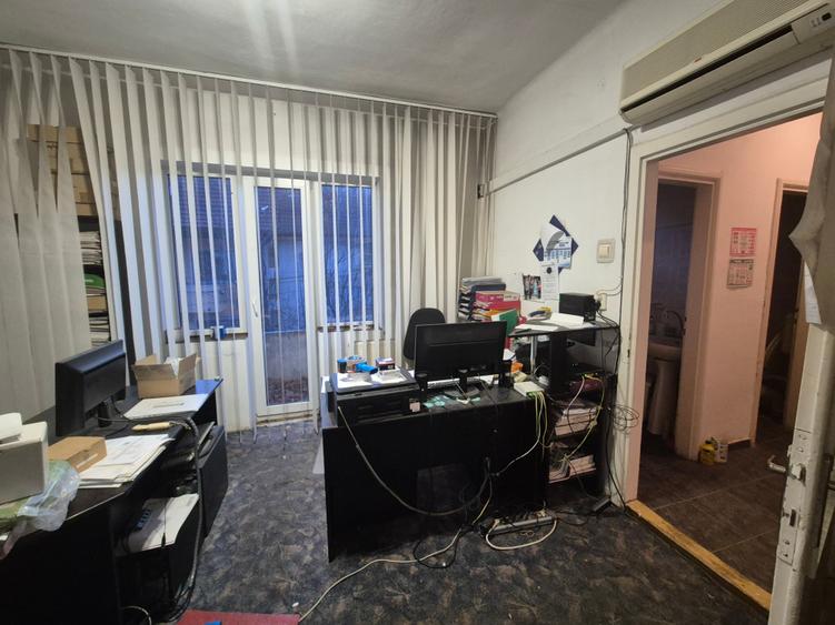 Duplex cu 3 camere cu Canalizare în Luncă