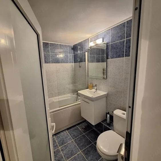 Apartament cu 2 camere decomandat în Timpuri Noi