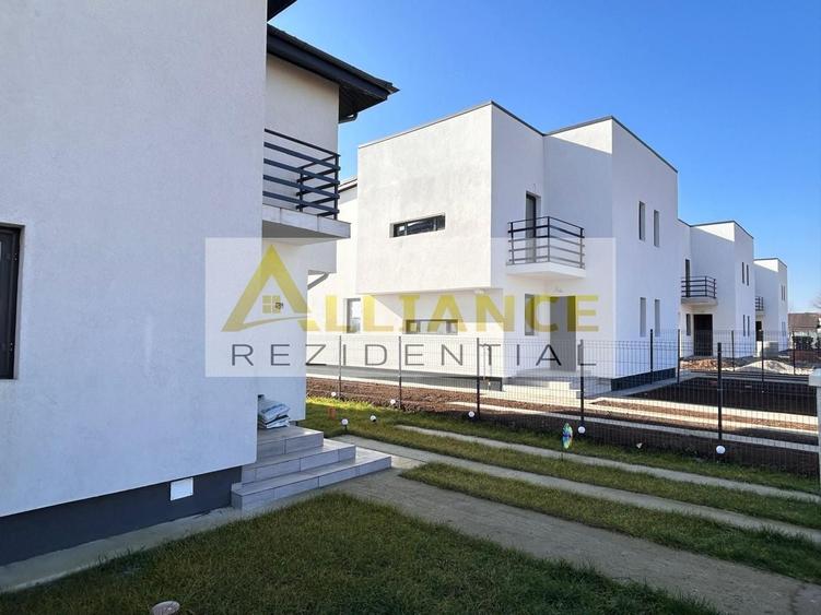 Casă individuală cu 3 camere cu Canalizare în Berceni