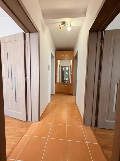 Apartament cu 2 camere decomandat în Turnișor