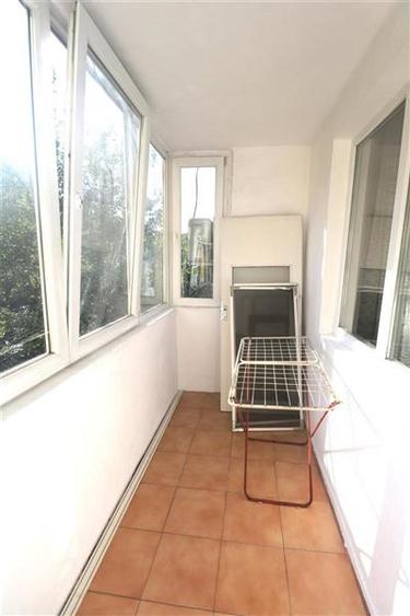 Apartament cu 3 camere semidecomandat în Ultracentral