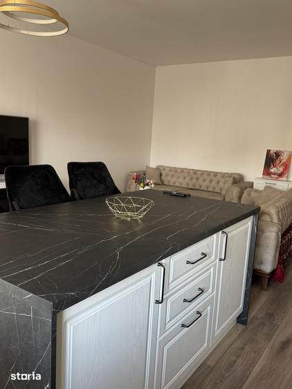 Apartament cu 3 camere în Mărăști