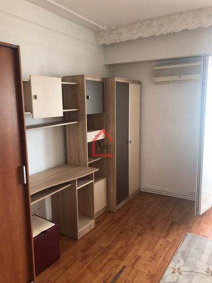 Garsonieră, mobilată în Gară