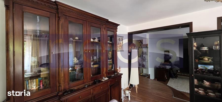 Casă cu 10 camere cu Teren 410 Mp în Pantelimon