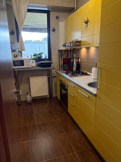 Apartament cu 2 camere decomandat, mobilat în Vatra Luminoasă