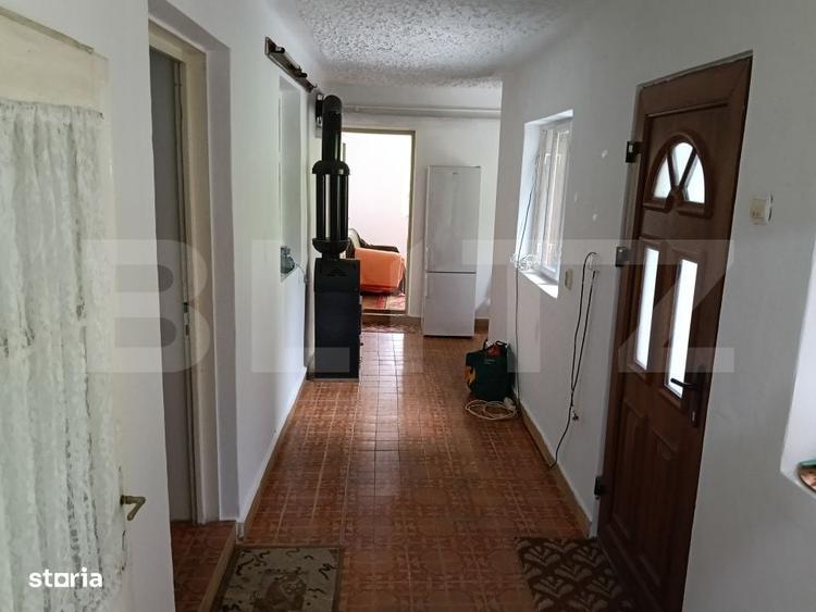 Casă cu 4 camere în Central