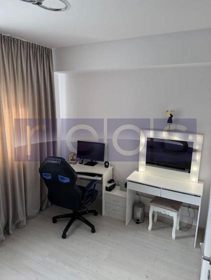 Apartament cu 3 camere în Theodor Pallady