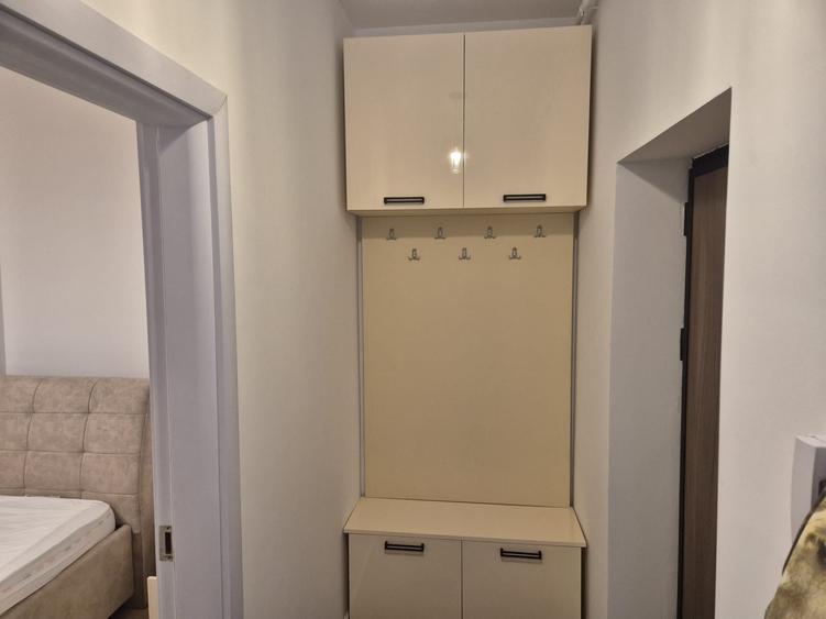 Apartament cu 3 camere decomandat în Sebastian
