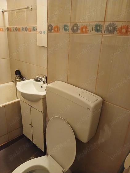 Garsonieră semidecomandată în Apărătorii Patriei