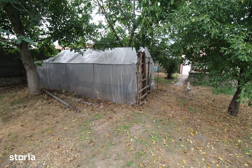 Casă cu 5 camere cu Teren 835 Mp în Central