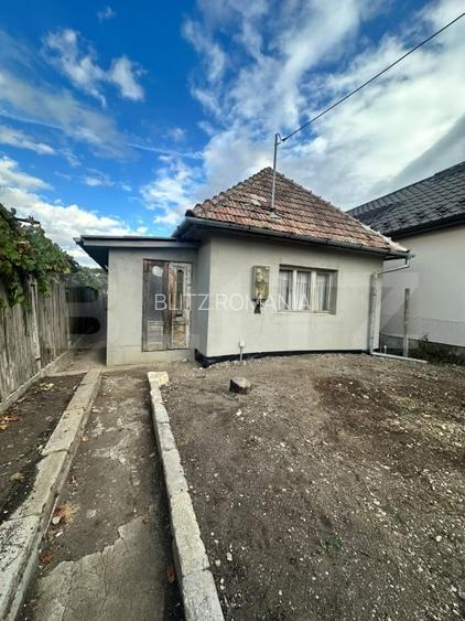 Casa de vanzare, 100 mp, zona Turda Noua
