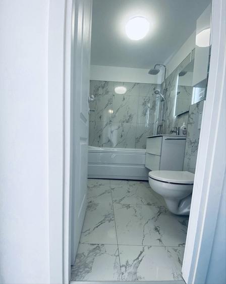 De inchiriat apartament 2 camere decomandat langa biserica albastra l - 4