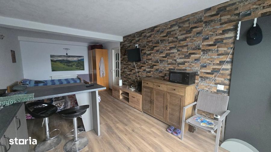 Casă cu 3 camere cu Teren 150 Mp în Rediu