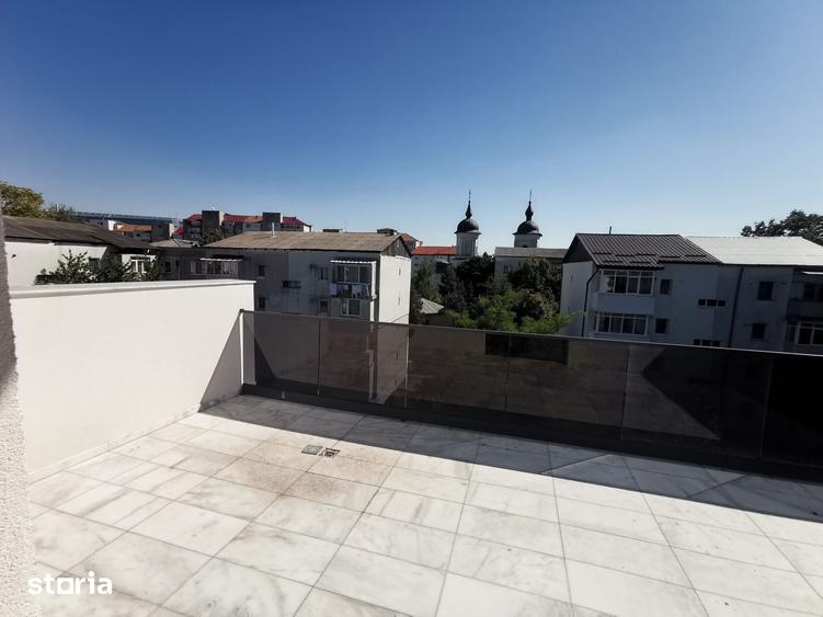 Apartament cu 4 camere în Central